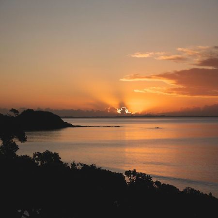 Sunlit Bay Villas Coopers Beach Esterno foto
