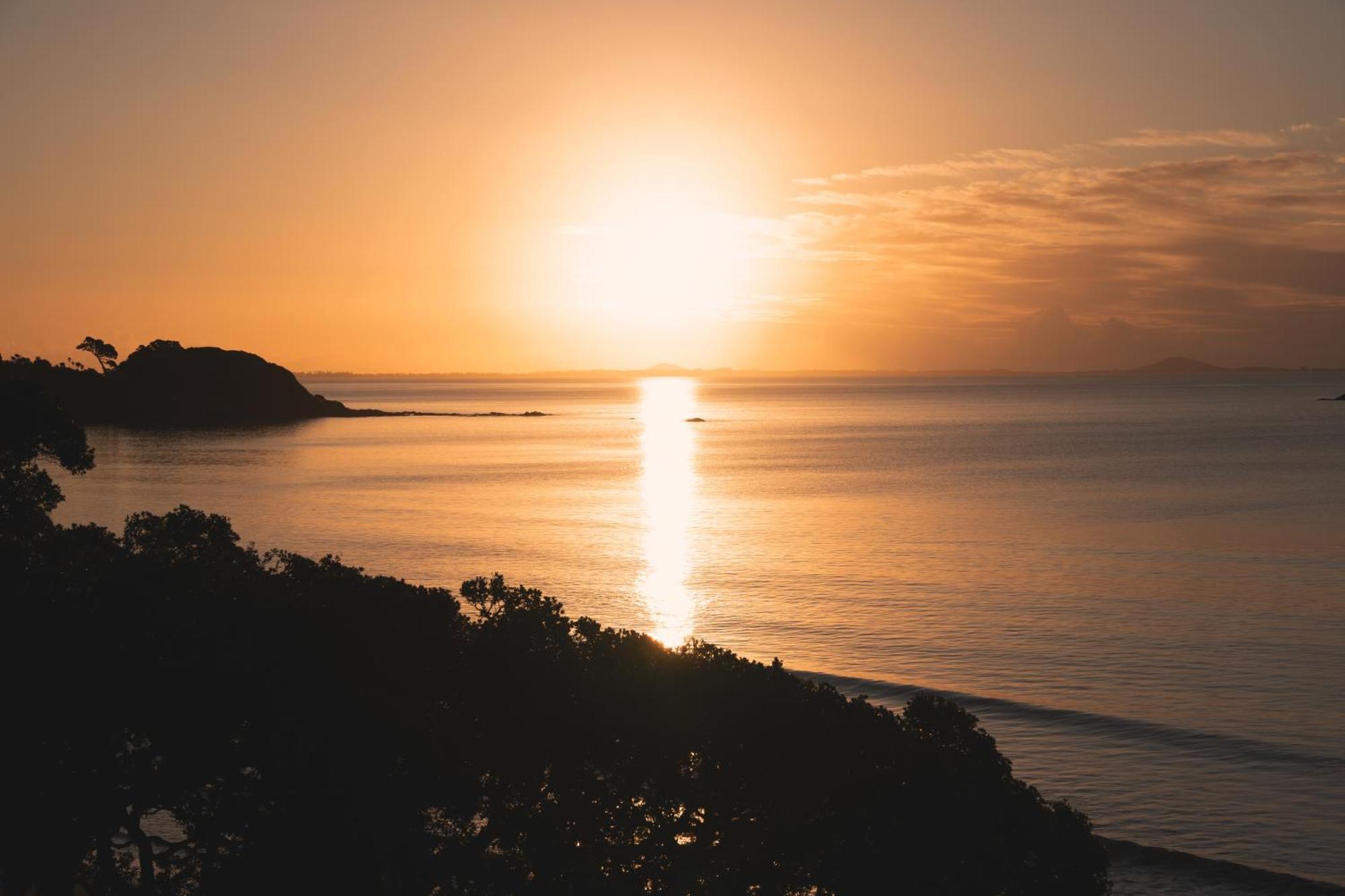 Sunlit Bay Villas Coopers Beach Esterno foto