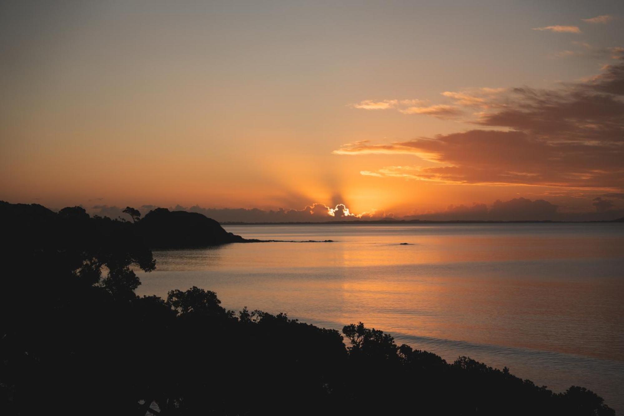 Sunlit Bay Villas Coopers Beach Esterno foto