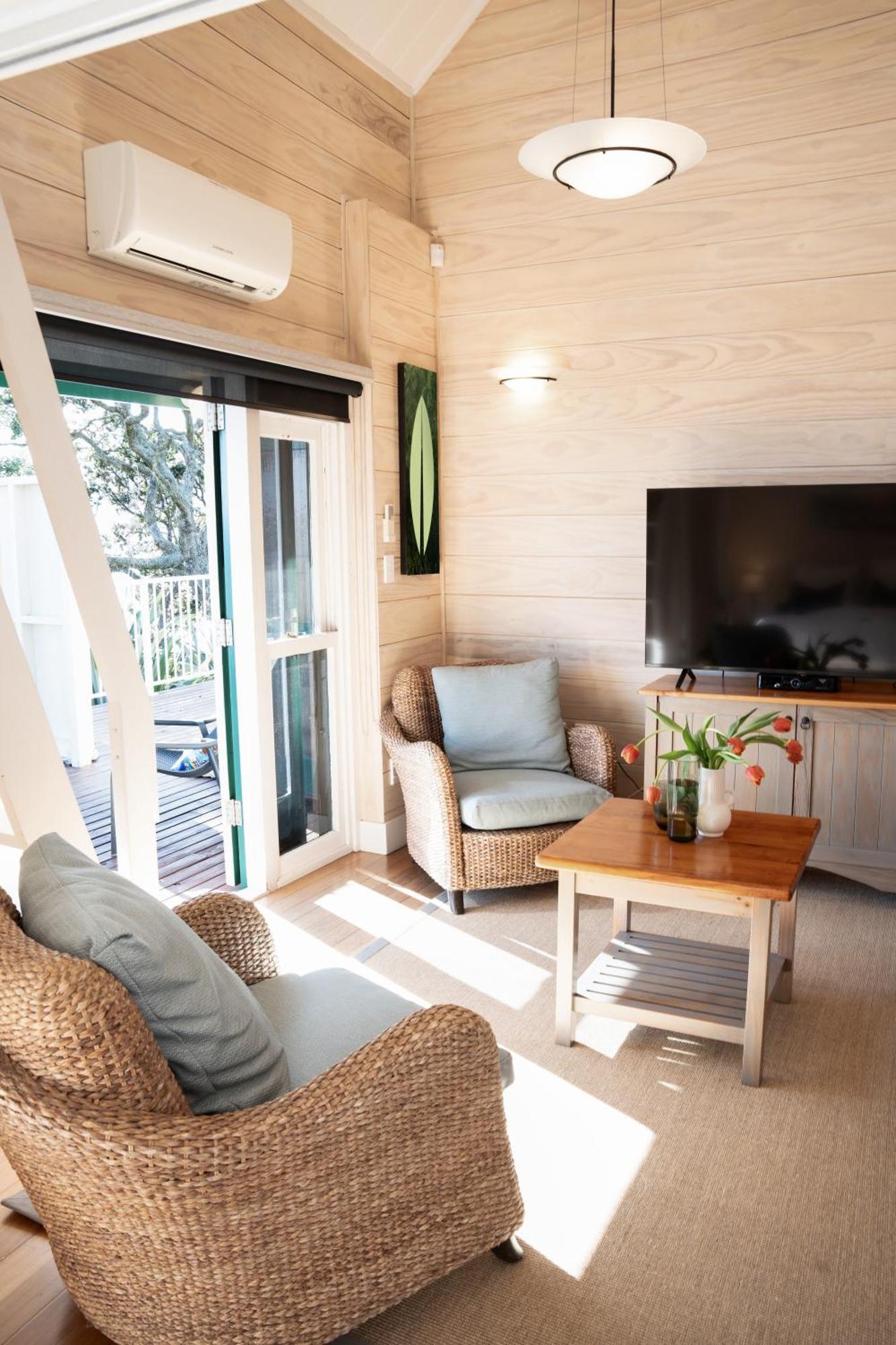Sunlit Bay Villas Coopers Beach Esterno foto